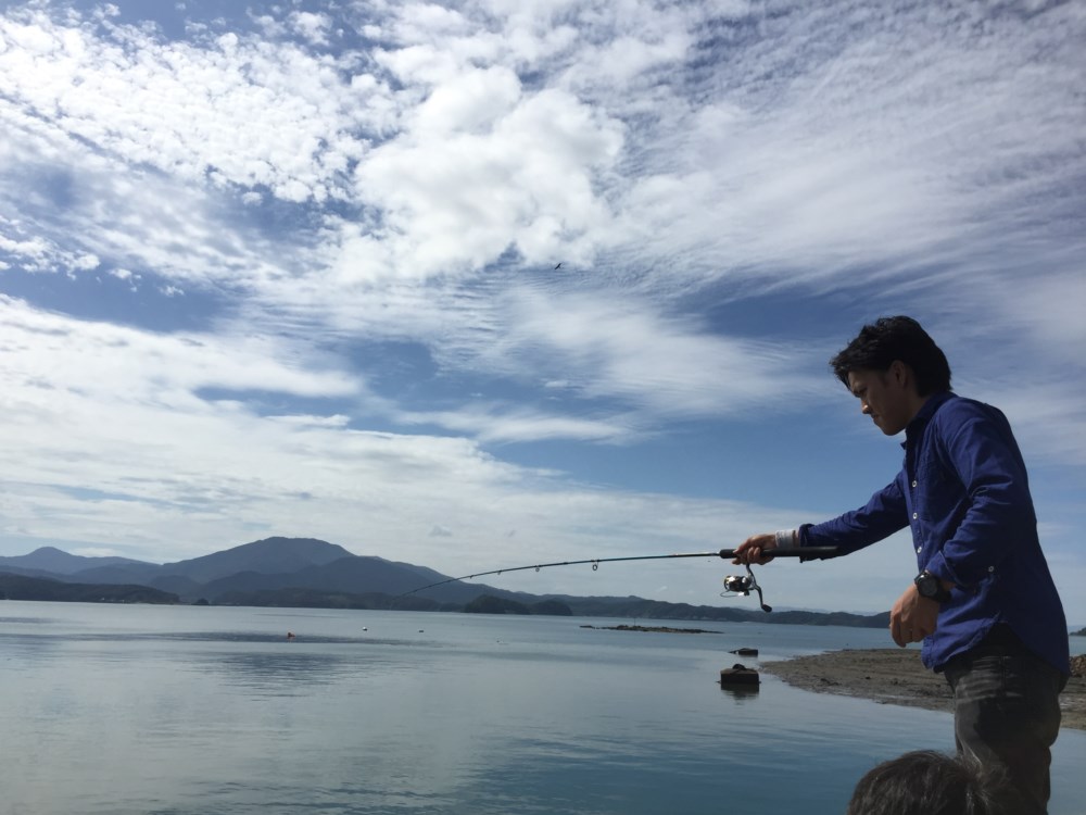 ハイエースで海辺で車中泊　天草へ釣りにいってきました！九州熊本のトランポ専門店オグショー８２７