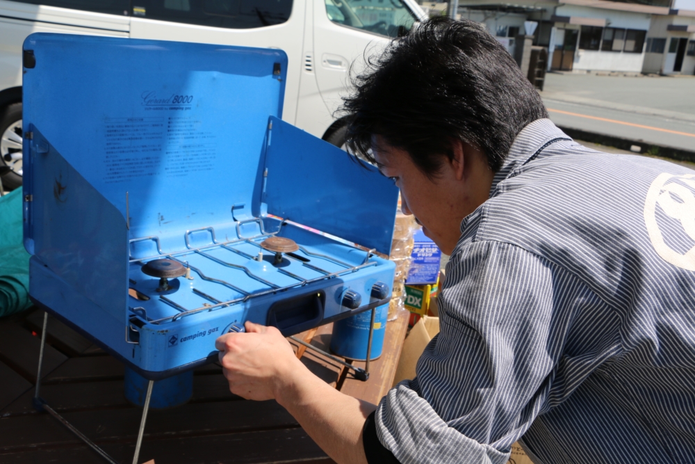 熊本地震から１年　防災備蓄品の管理　九州熊本のトランポ専門店オグショー８２７