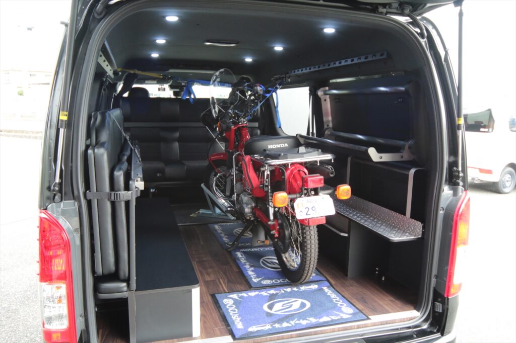 ＦＦヒーター＆サブバッテリーシステム収納ボックス