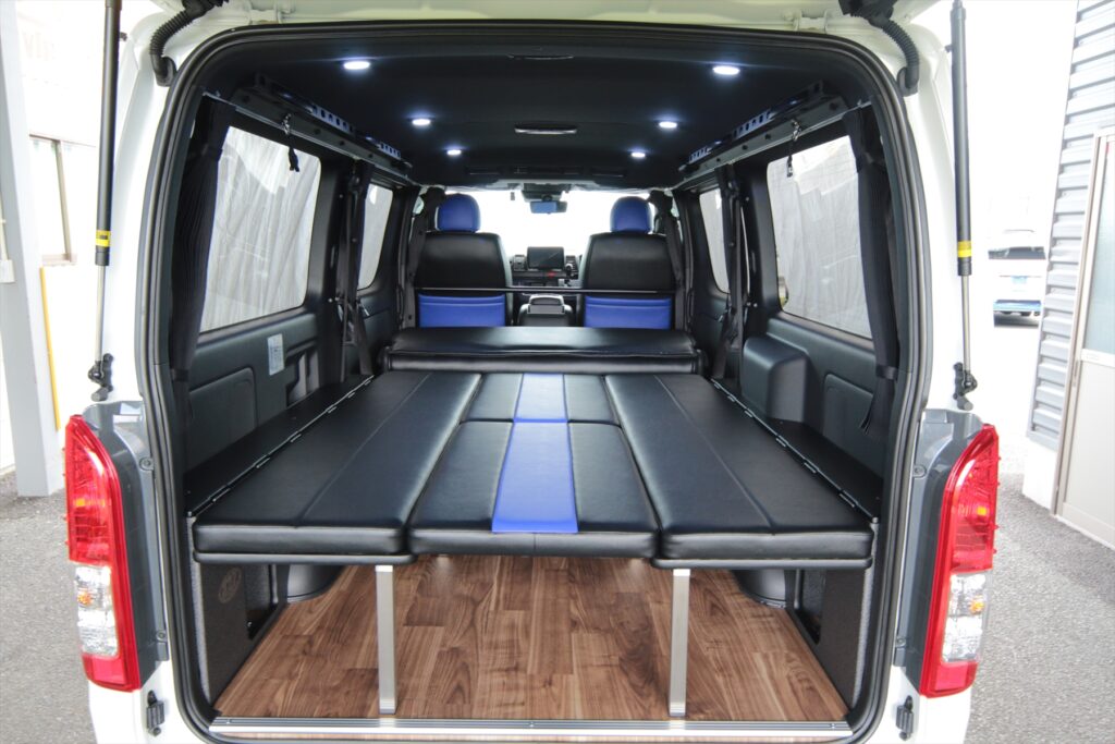 ハイエース両面跳ね上げベッド