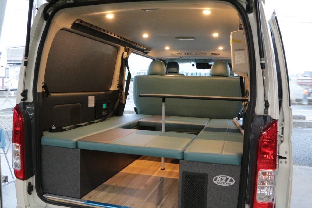 ハイエース家族で釣り車中泊