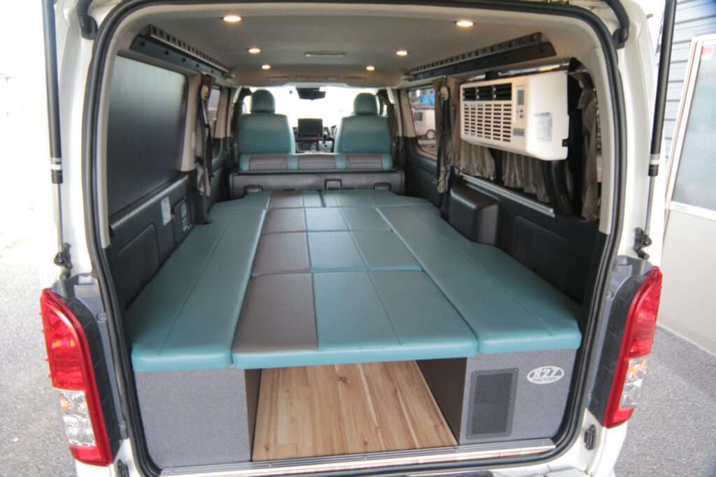 ハイエース家族で釣り車中泊